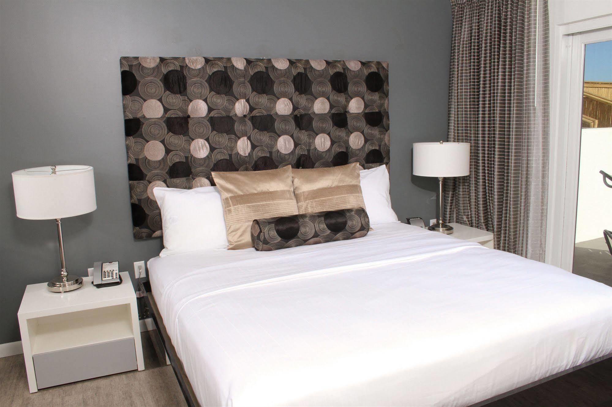 Lotus Boutique Inn And Suites ออร์มอนด์บีช ภายนอก รูปภาพ