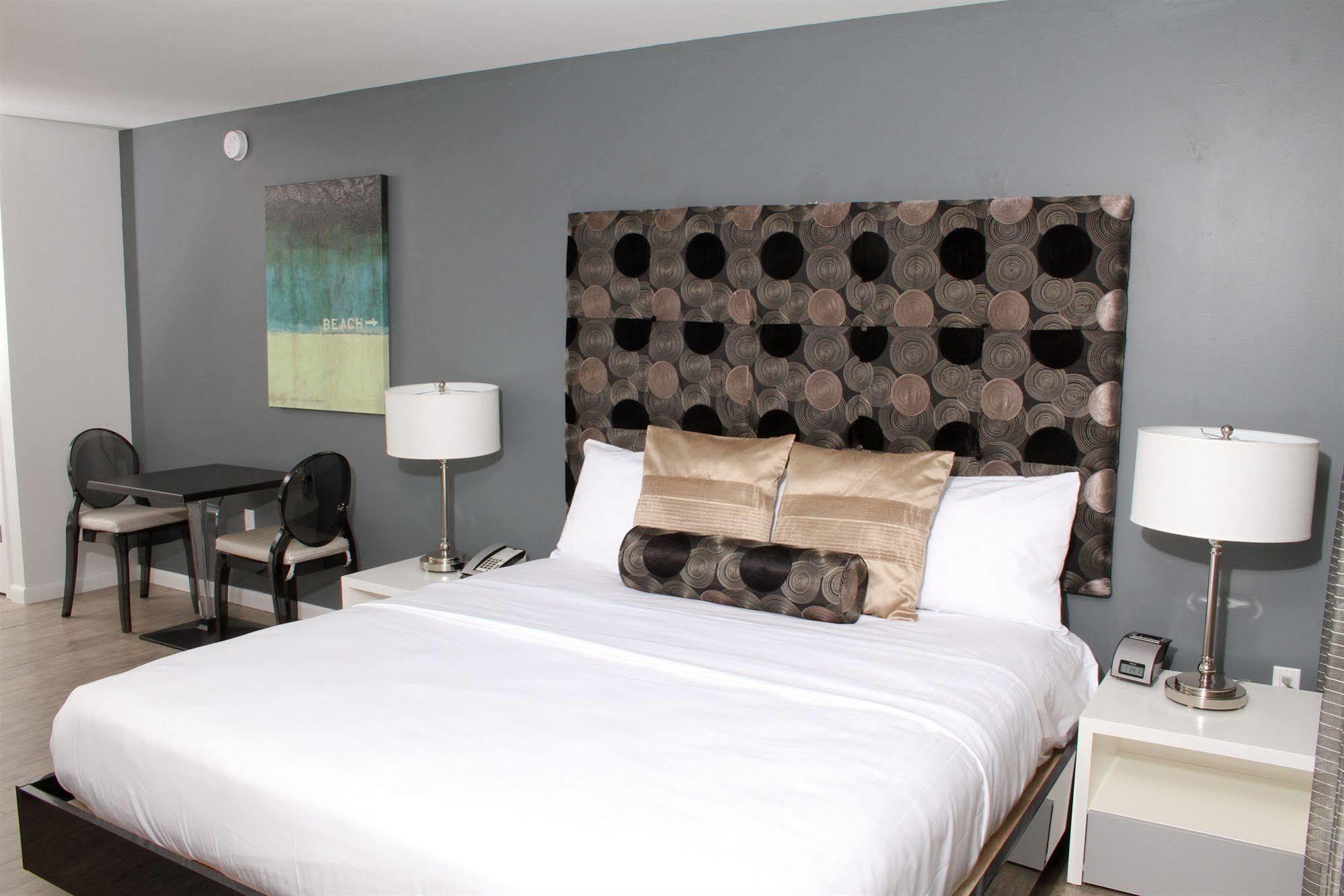 Lotus Boutique Inn And Suites ออร์มอนด์บีช ภายนอก รูปภาพ